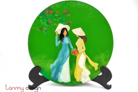 Green round lacquer dish hand-painted with two girls included with stand 30 cm